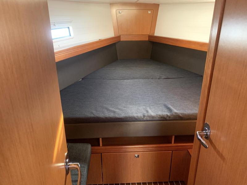 Book yachts online - sailboat - Bavaria Cruiser 41 Erato - Erato - rent