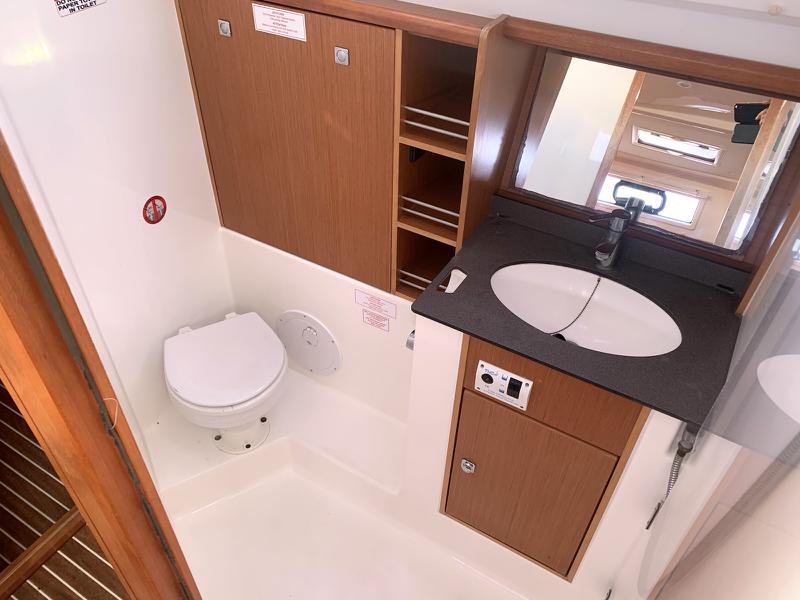 Book yachts online - sailboat - Bavaria Cruiser 41 Erato - Erato - rent