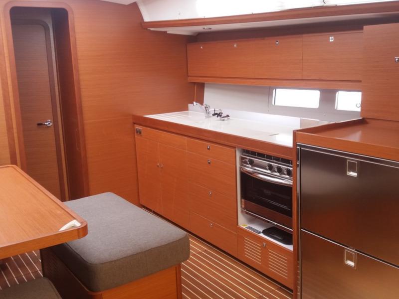 Book yachts online - sailboat - Dufour 460 Grand Large - Nearchos - rent