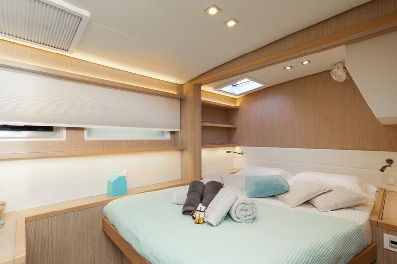 Book yachts online - catamaran - Lagoon 52 - Kepi - rent