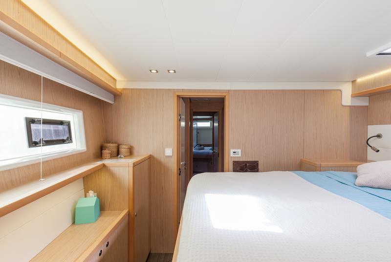 Book yachts online - catamaran - Lagoon 52 - Kepi - rent