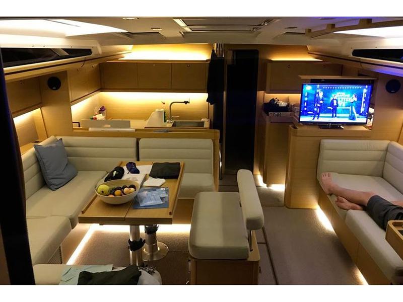 Book yachts online - sailboat - Dufour 512 Grand Large (Owner version) - Nostra - rent