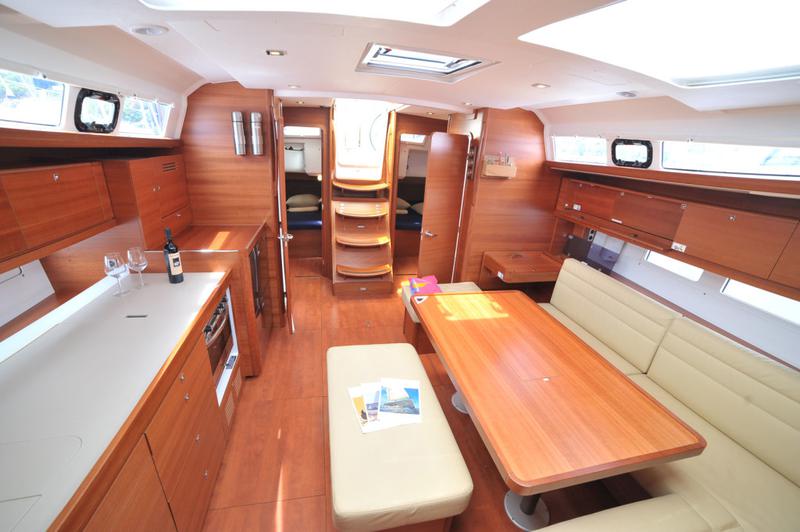 Book yachts online - sailboat - Dufour 460 Grand Large - Mayflower - rent