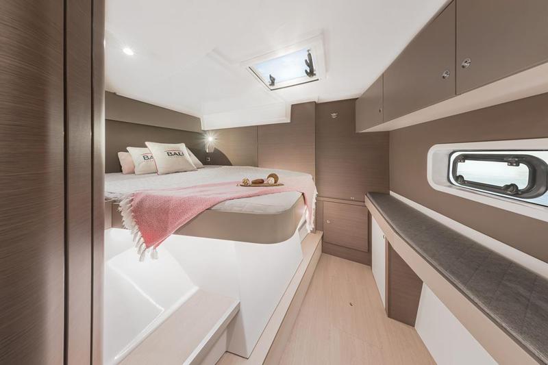 Book yachts online - catamaran - Bali Catspace - Moje sunce - rent