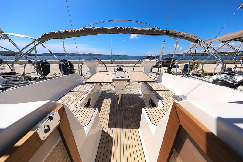 Book yachts online - sailboat - Bavaria Cruiser 46 Style - Hana - rent