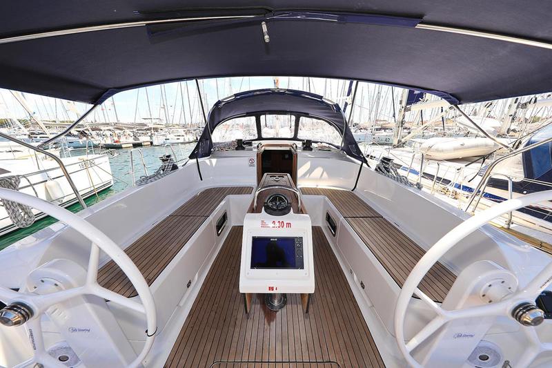 Book yachts online - sailboat - Bavaria Cruiser 46 - Angel - rent