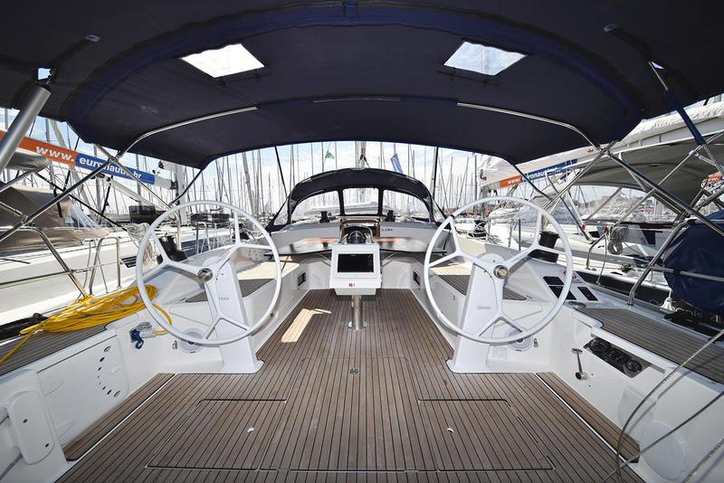 Book yachts online - sailboat - Bavaria Cruiser 51 - Bonnytta - rent