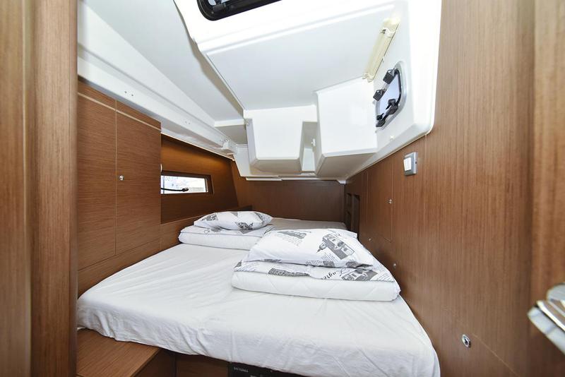 Book yachts online - sailboat - Oceanis 46.1 - Rocket - rent