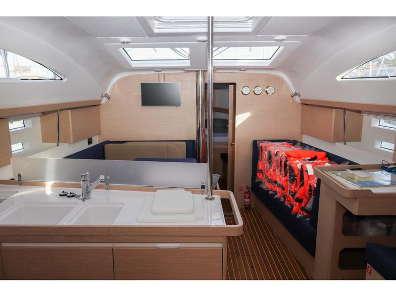 Book yachts online - sailboat - Elan 45 Impression - Goldfinger  - rent