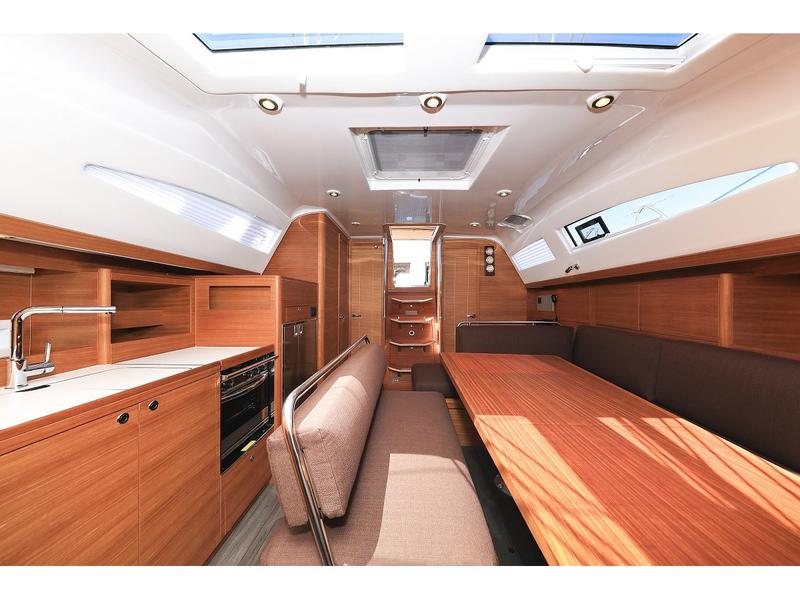 Book yachts online - sailboat - Elan 45.1 Impression - Anaya - rent