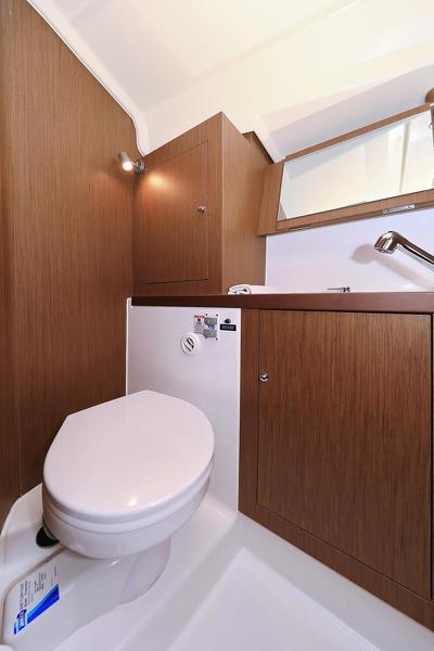 Book yachts online - sailboat - Oceanis 41.1 - Dalmatinka - rent