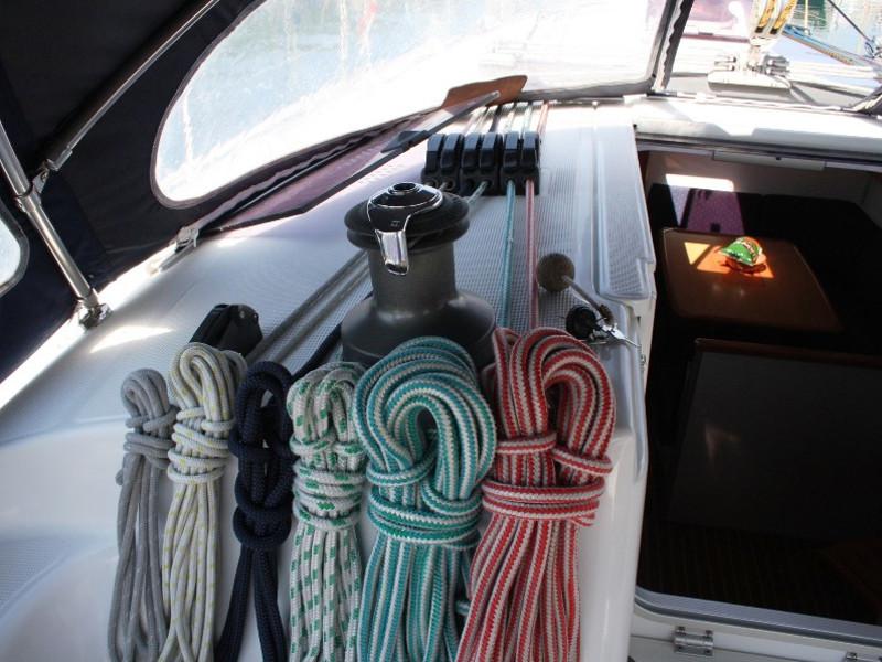 Book yachts online - sailboat - Harmony 42 - Nerina - rent