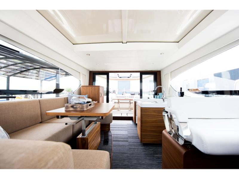 Book yachts online - motorboat - Jetten 50 MPC - Ma Jolie - rent