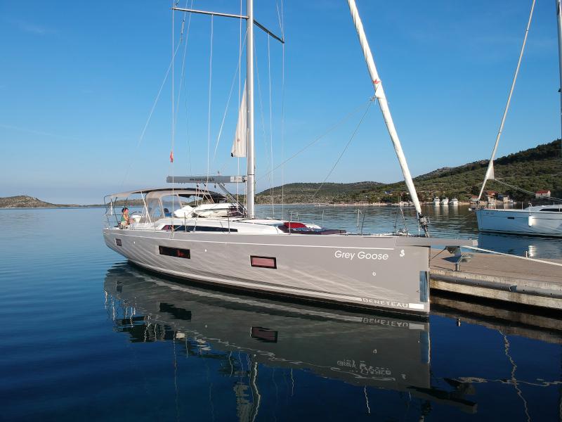 Book yachts online - sailboat - Oceanis 51.1 - GREY GOOSE  - rent