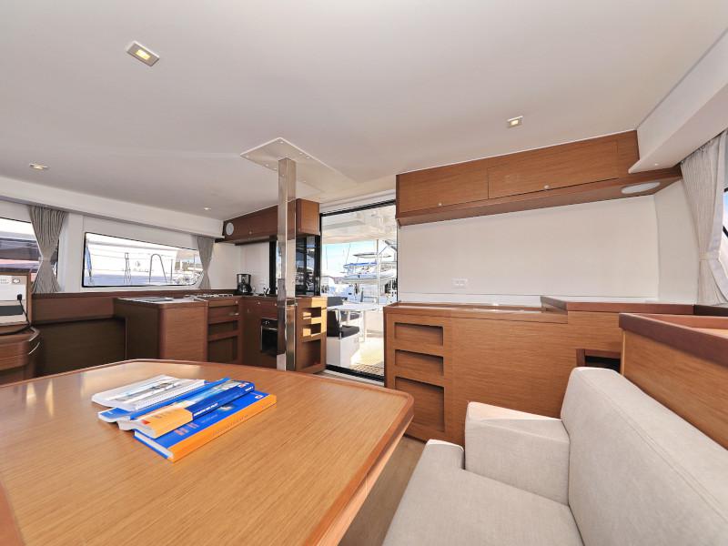 Book yachts online - catamaran - Lagoon 42 - SEA YA - rent
