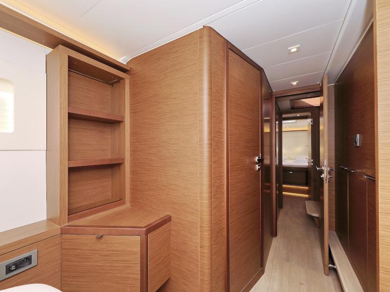 Book yachts online - catamaran - Lagoon 46 - DEEPSEA Air Condition Generator Watermaker - rent