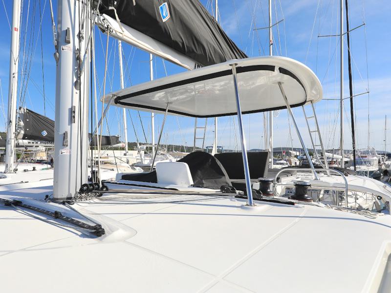 Book yachts online - catamaran - Lagoon 46 - DEEPSEA Air Condition Generator Watermaker - rent