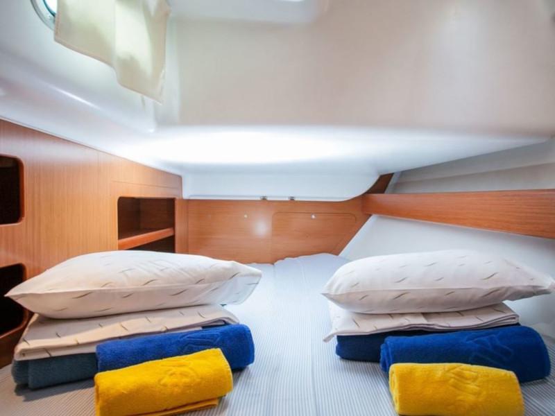 Book yachts online - sailboat - Cyclades 50.5 - PINTA New Genoa 2022! - rent