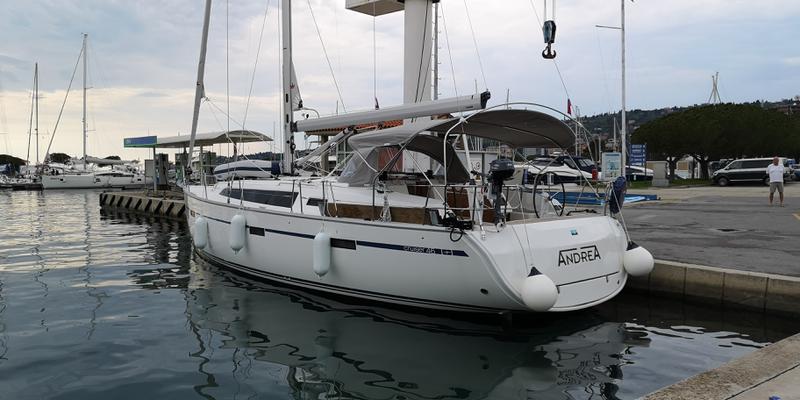 Book yachts online - sailboat - Bavaria Cruiser 46 - Andrea - rent