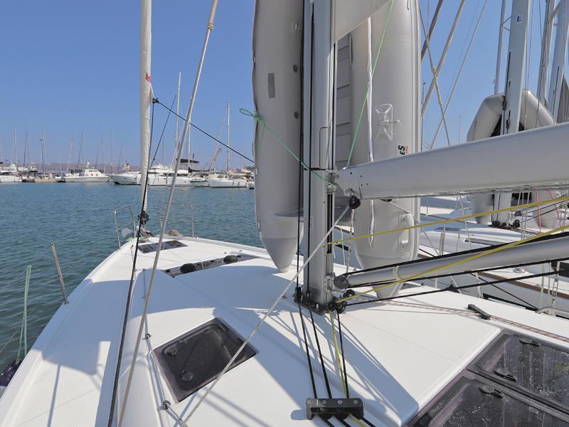 Book yachts online - sailboat - Sun Odyssey 440 - Ermis  - rent