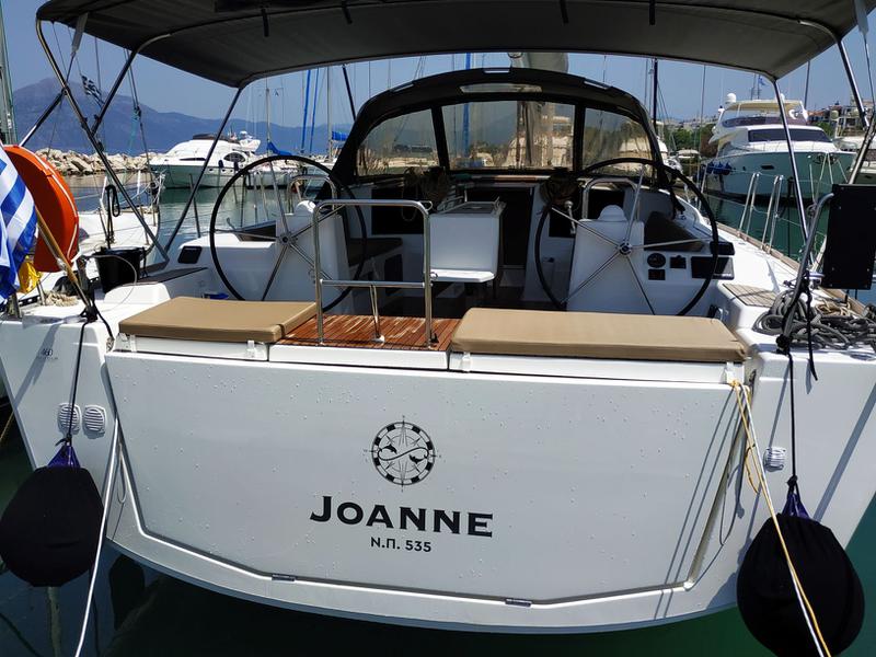 Book yachts online - sailboat - Dufour 460 Grand Large - Joanne - rent