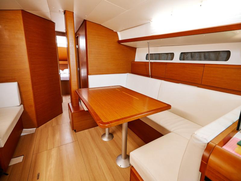 Book yachts online - sailboat - Sun Odyssey 449 - Incognito - rent