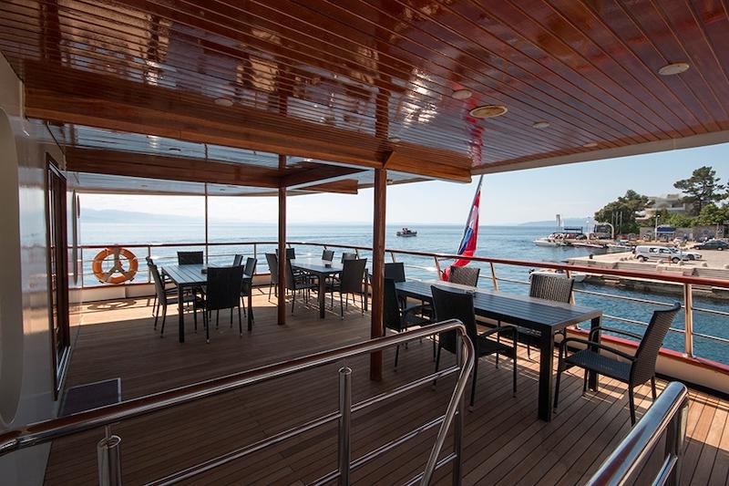 Book yachts online - motorboat - Motoryacht Lupus Mare - Lupus Mare - rent