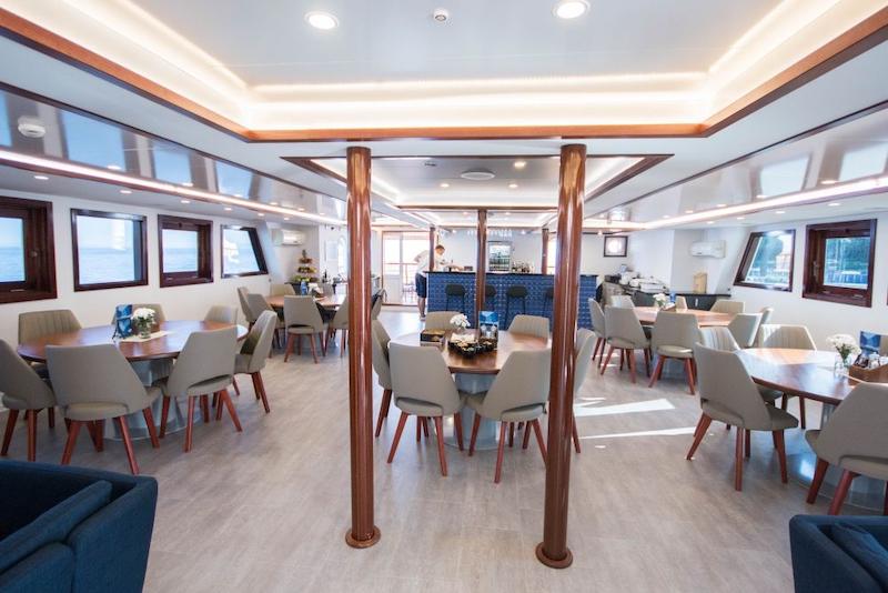 Book yachts online - motorboat - Motoryacht Lupus Mare - Lupus Mare - rent