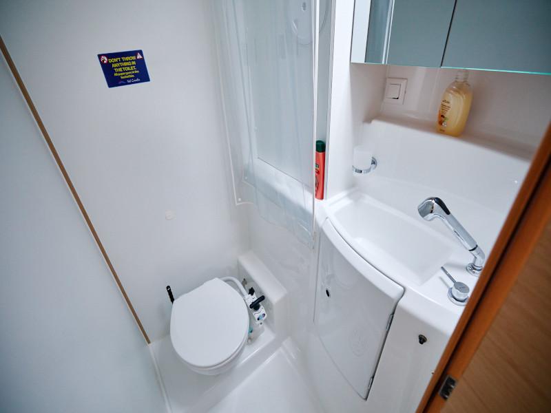 Book yachts online - catamaran - Lagoon 400 S2 - Sundance - rent