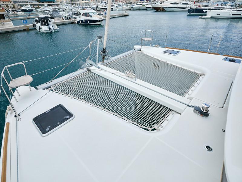 Book yachts online - catamaran - Lagoon 400 S2 - Sundance - rent