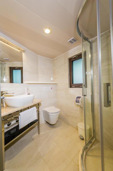 Book yachts online - motorboat - Motoryacht Olimp - Olimp - rent