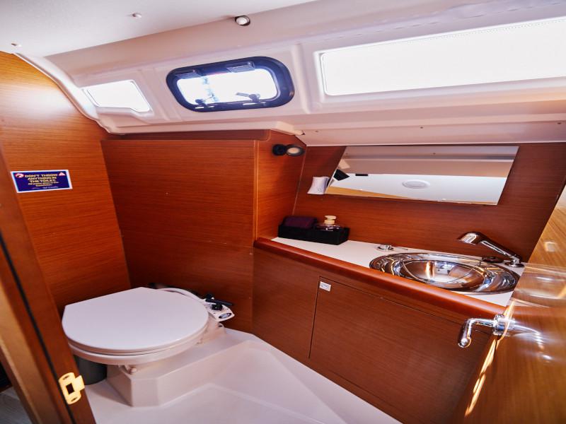 Book yachts online - sailboat - Sun Odyssey 349 - Manilo - rent