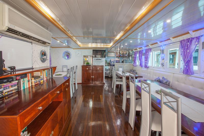 Book yachts online - motorboat - Motoryacht  Marija Magdalena - Marija Magdalena - rent