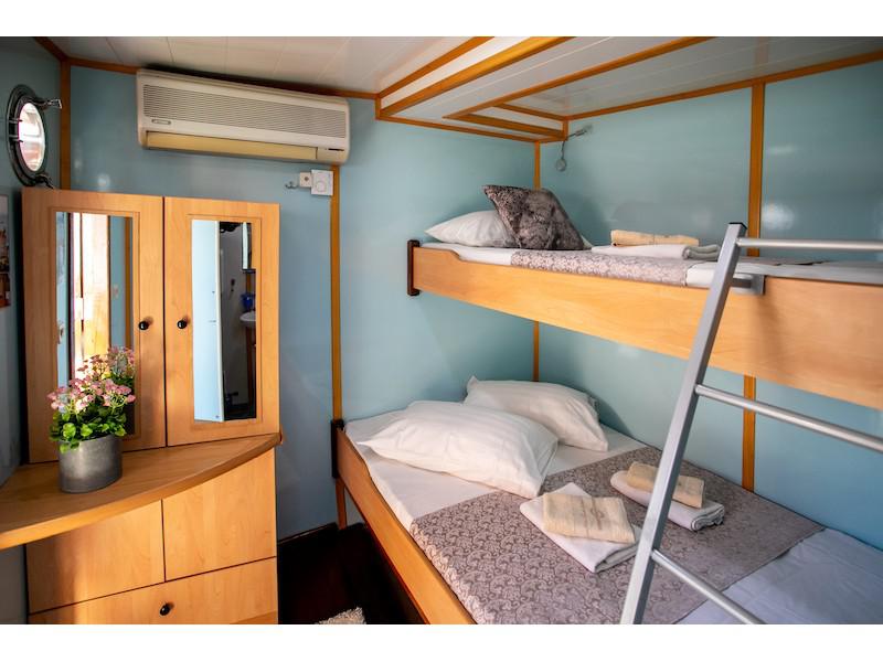 Book yachts online - motorboat - Motoryacht  Marija Magdalena - Marija Magdalena - rent