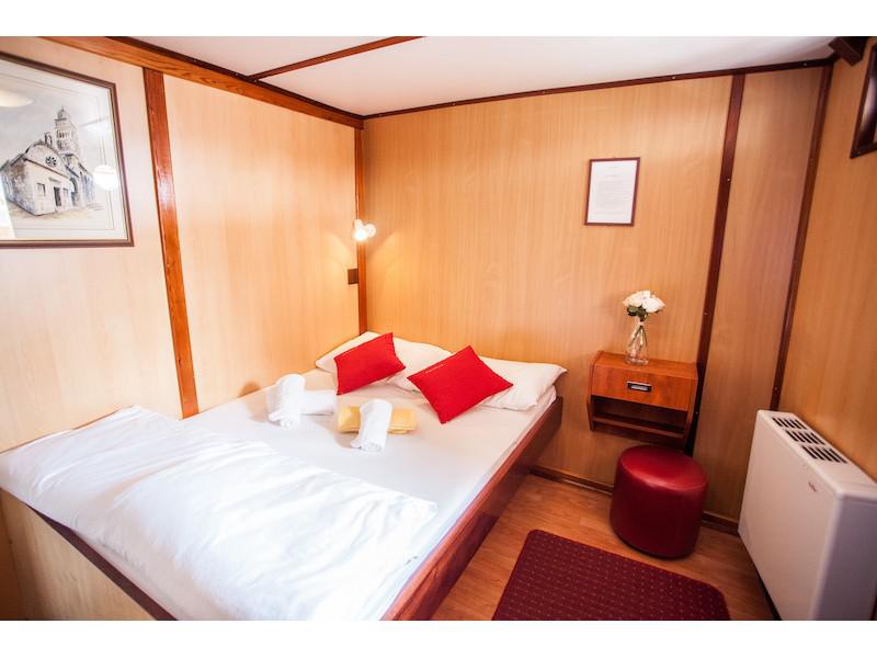 Book yachts online - motorboat - Motoryacht Azimut - Azimut - rent