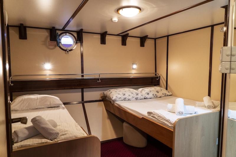 Book yachts online - motorboat - Motoryacht  Columbo - Columbo - rent