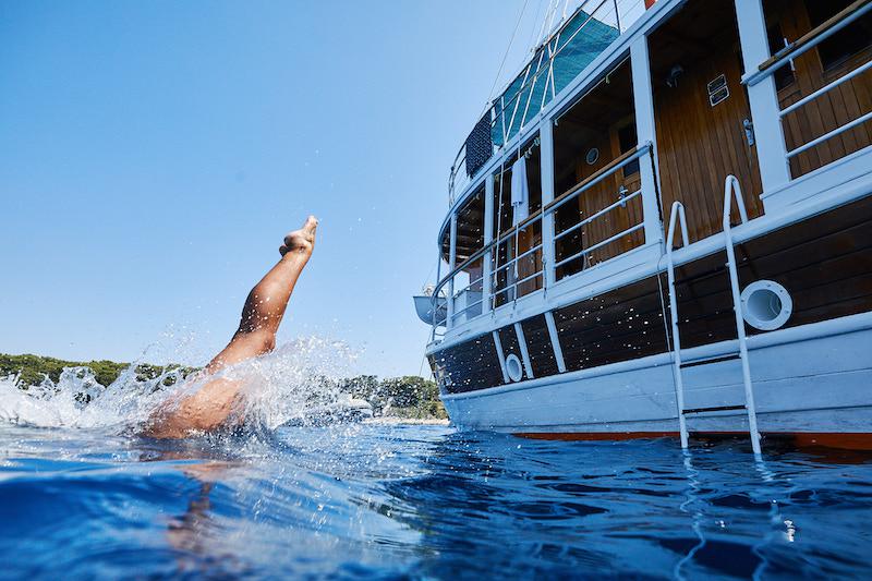 Book yachts online - motorboat - Motoryacht Teodora - Teodora - rent