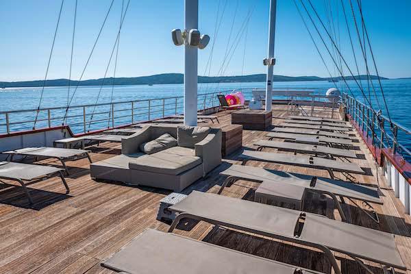 Book yachts online - motorboat - Motoryacht Almissa - Almissa - rent