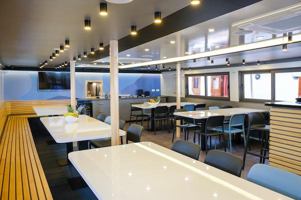 Book yachts online - motorboat - Motoryacht Almissa - Almissa - rent