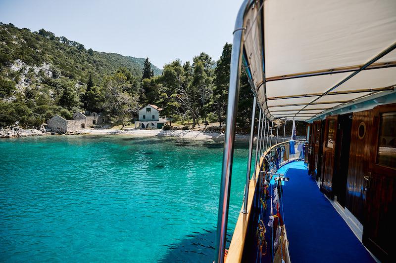 Book yachts online - motorboat - Motoryacht Big Blue - Big Blue - rent