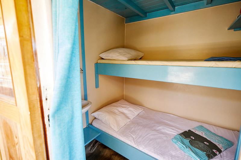 Book yachts online - motorboat - Motoryacht Naval - Naval - rent