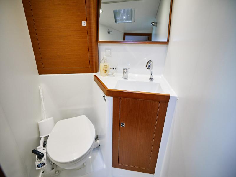 Book yachts online - sailboat - Oceanis 41 Express - Serenity - rent