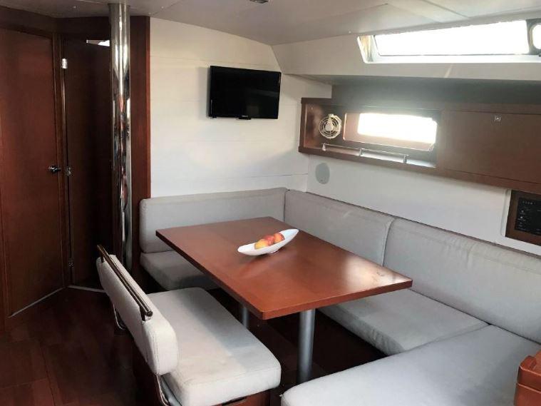 Book yachts online - sailboat - Oceanis 45 - MARINA - rent