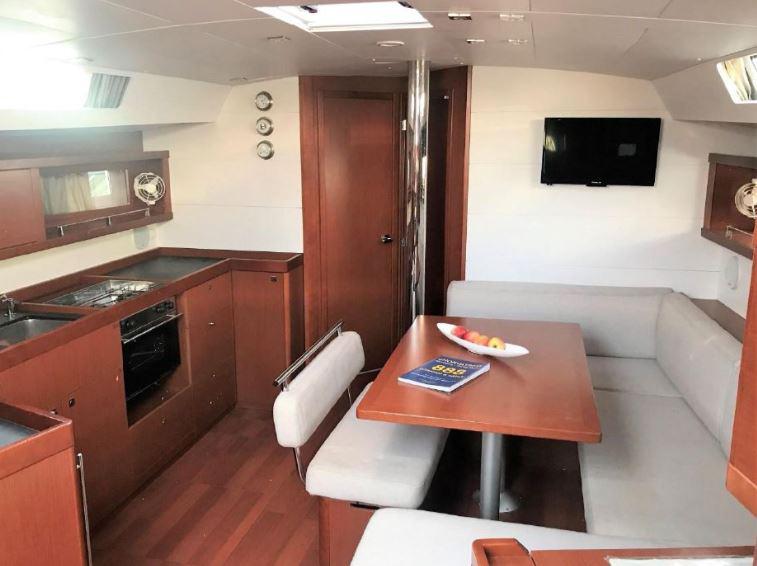 Book yachts online - sailboat - Oceanis 45 - MARINA - rent