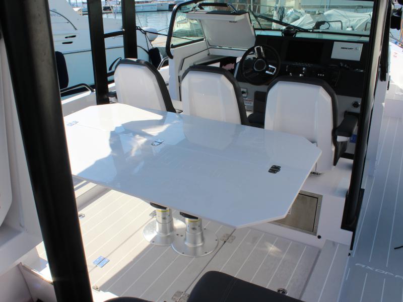 Book yachts online - motorboat - Axopar 37  Sun Top - DANIJELA - rent