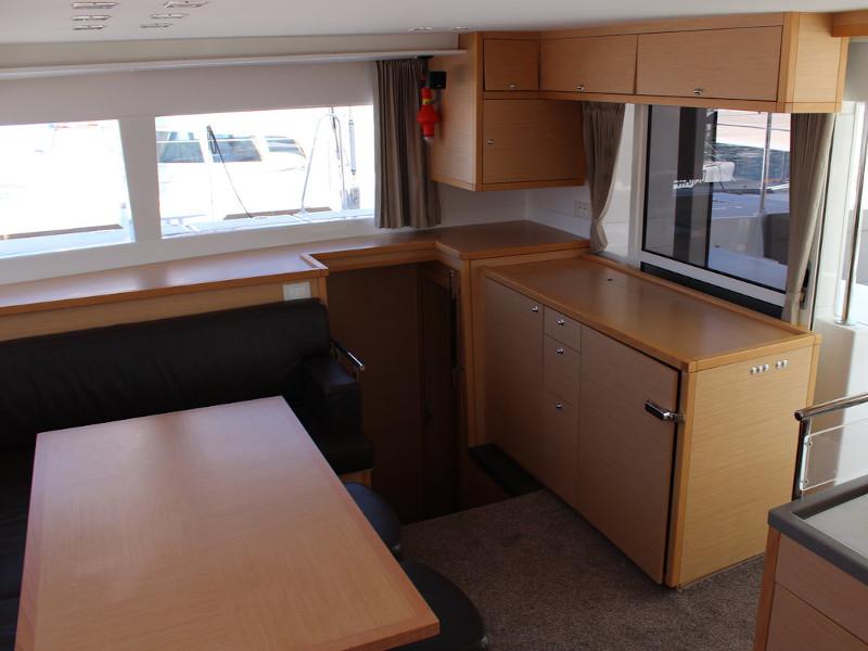 Book yachts online - catamaran - Lagoon 450 Fly - MATIJA (AC in Salon and cabin + generator) - rent