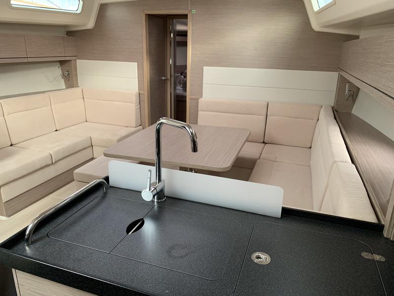 Book yachts online - sailboat - Hanse 458 - Hanse 458  ( Xristina) - rent