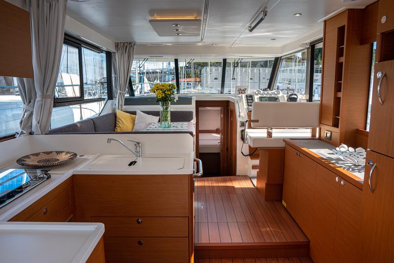 Book yachts online - motorboat - Swift Trawler 41 (2020) - JUDITA - rent