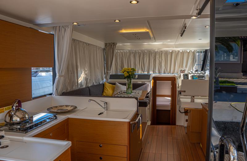 Book yachts online - motorboat - Swift Trawler 41 (2020) - JUDITA - rent