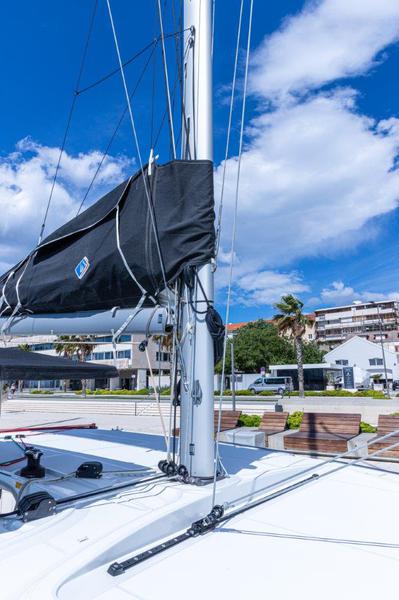 Book yachts online - catamaran - Lagoon 40 (2020) equipped with a/c (salon), generator - SAILOR MOON - rent